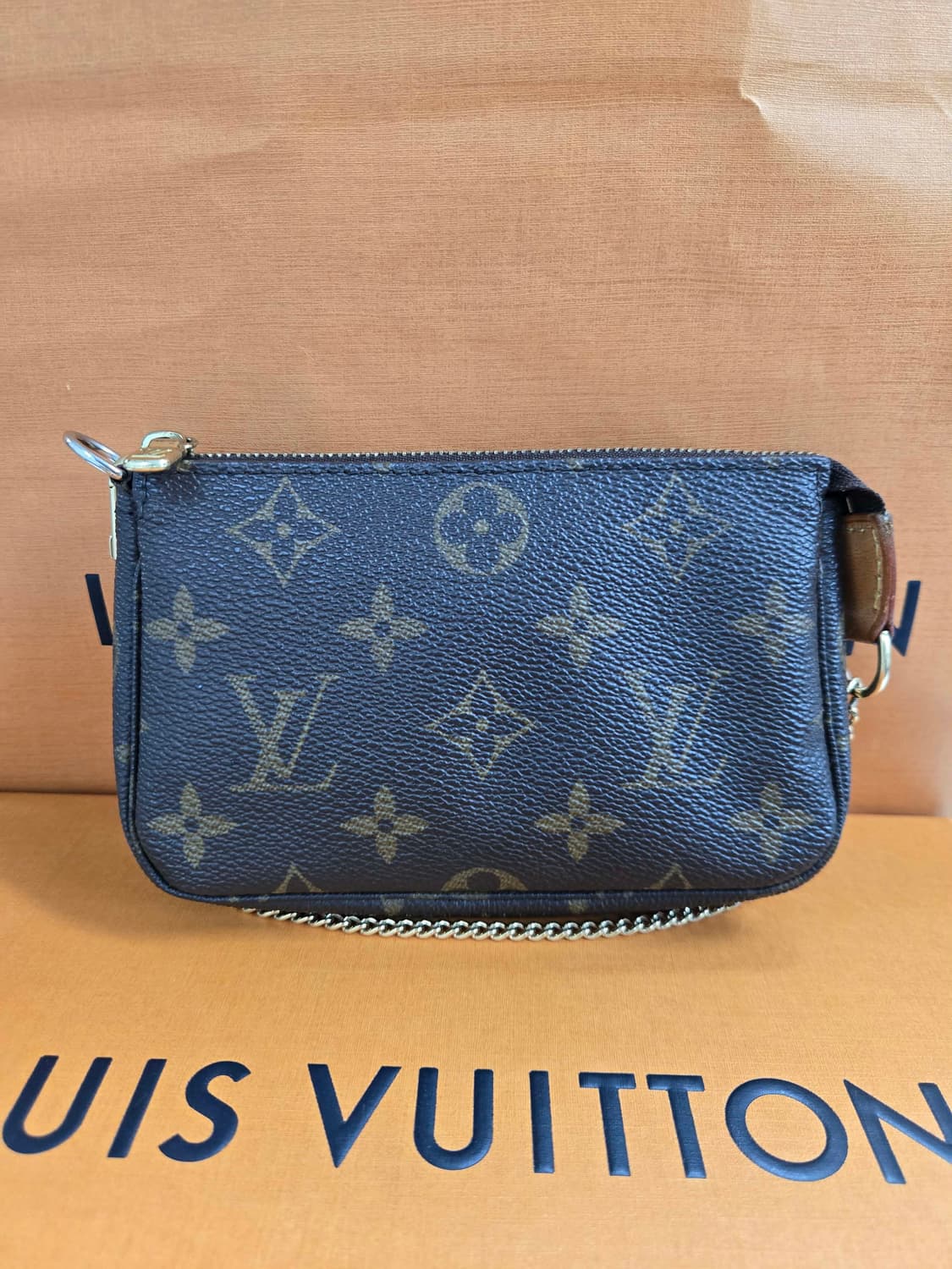 [50%할인] 루이비통 악세수아 미니 상품이미지2