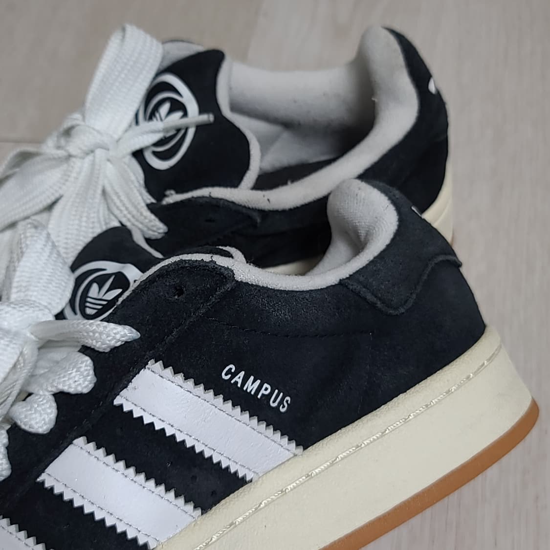 230 ) 아디다스 캠퍼스 00s 검흰 상품이미지3