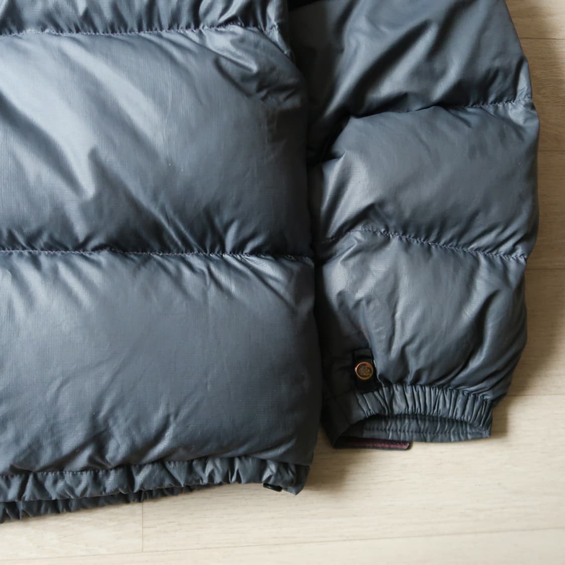 노스페이스 700 눕시 패딩 그레이 L 상품이미지10