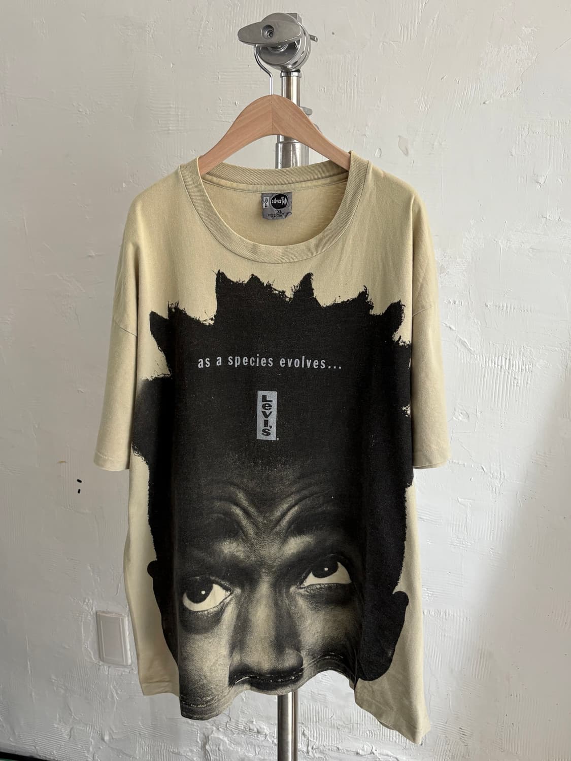 Levi’s 리바이스 90‘s 실버탭 바스키아 프린팅 반팔 티 상품이미지2