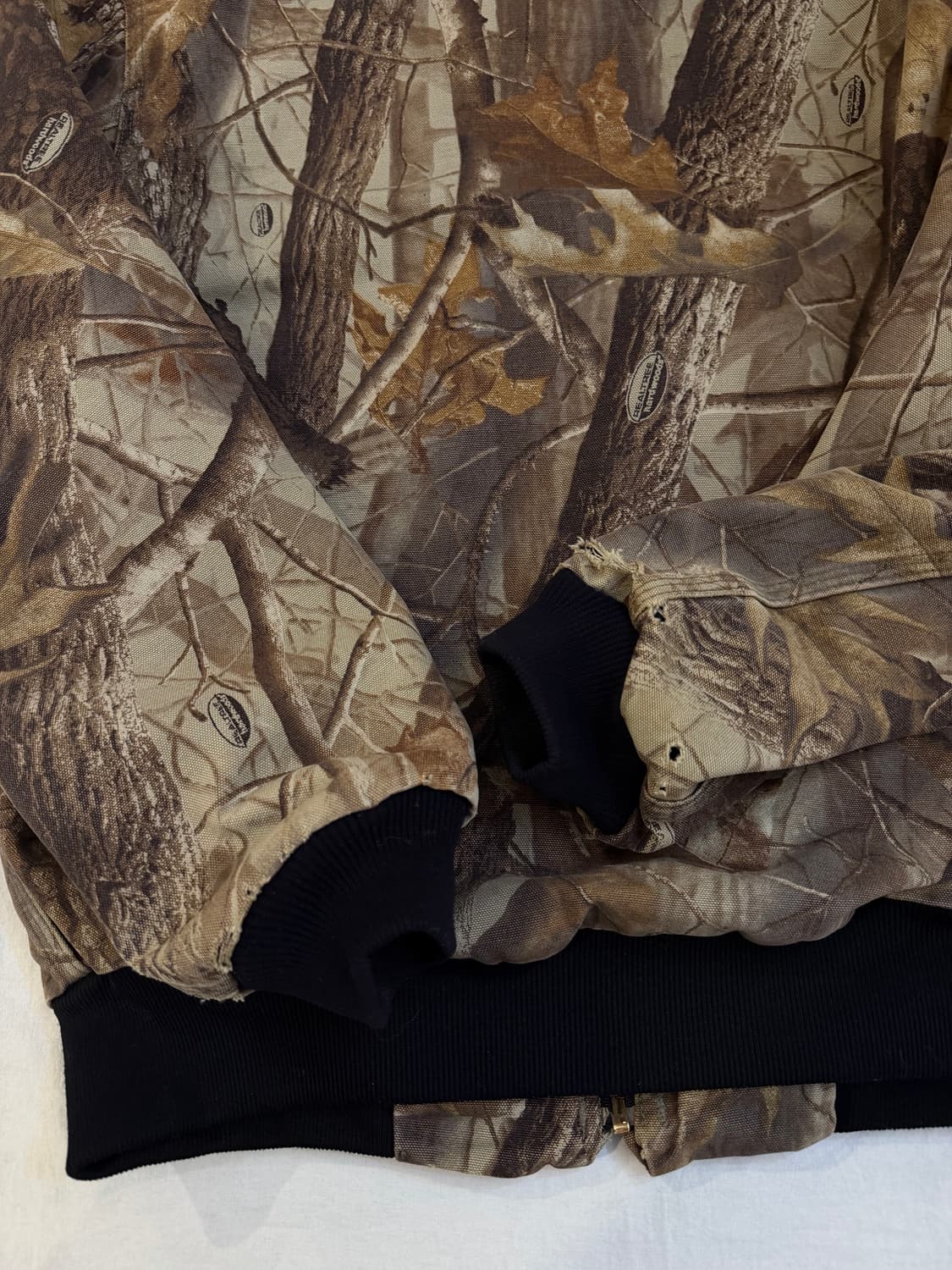 칼하트 가죽탭 리얼트리 액티브 워크자켓 J144 카모 상품이미지4