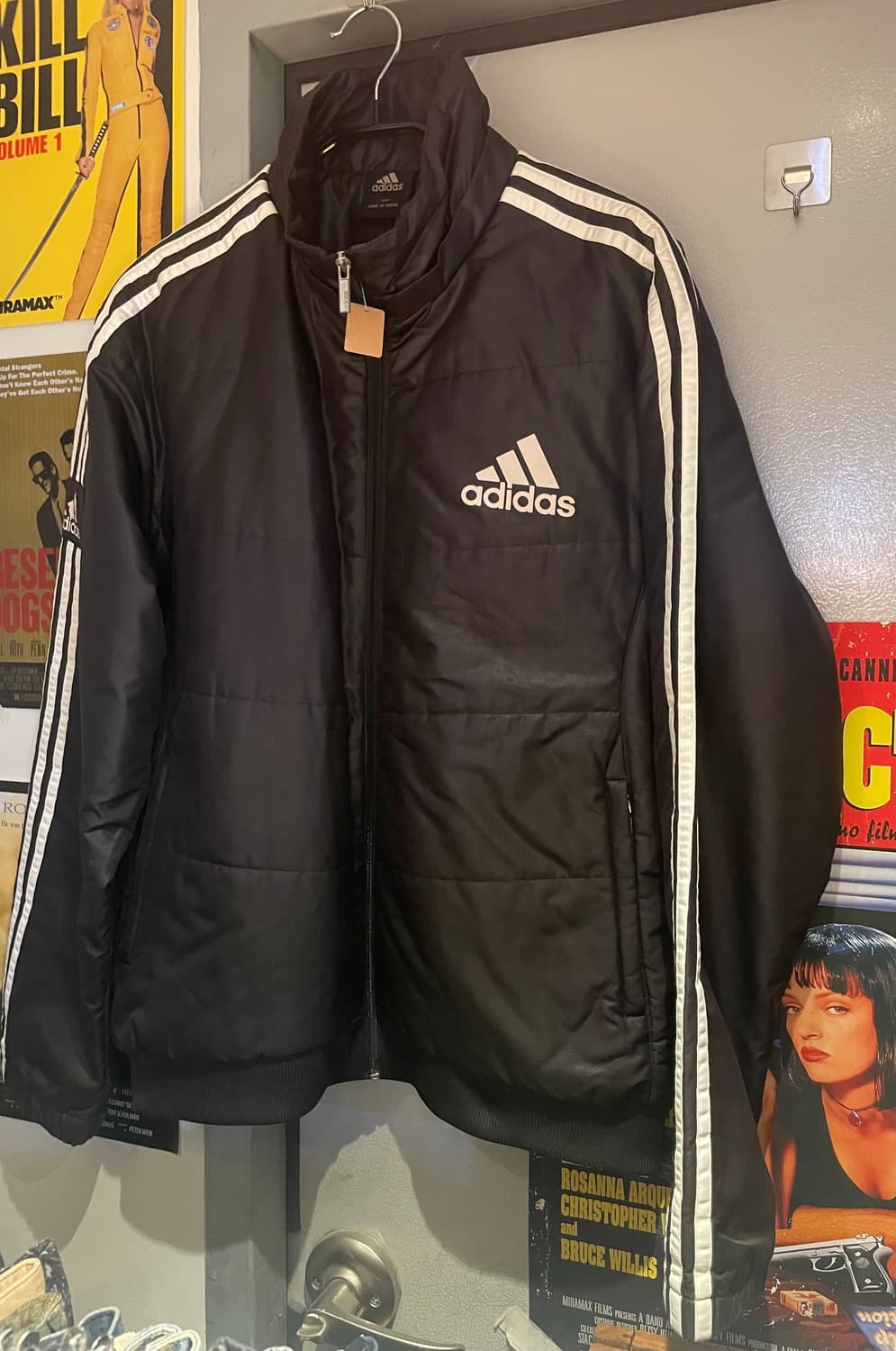 아디다스 액티브 레더 패딩 자켓 상품이미지1