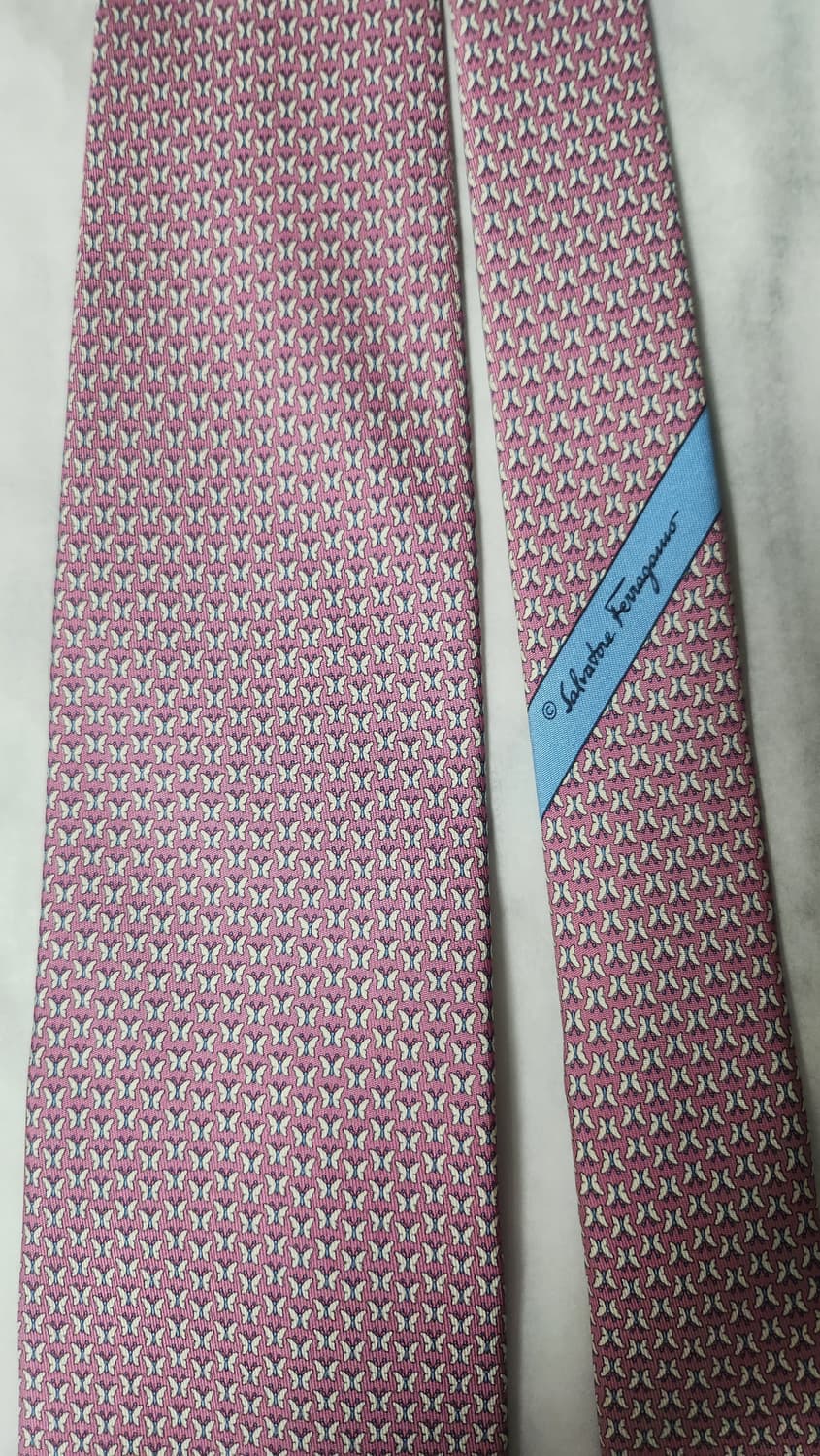 페라가모 핑크 나비 패턴 실크 넥타이 이태리 상품이미지5