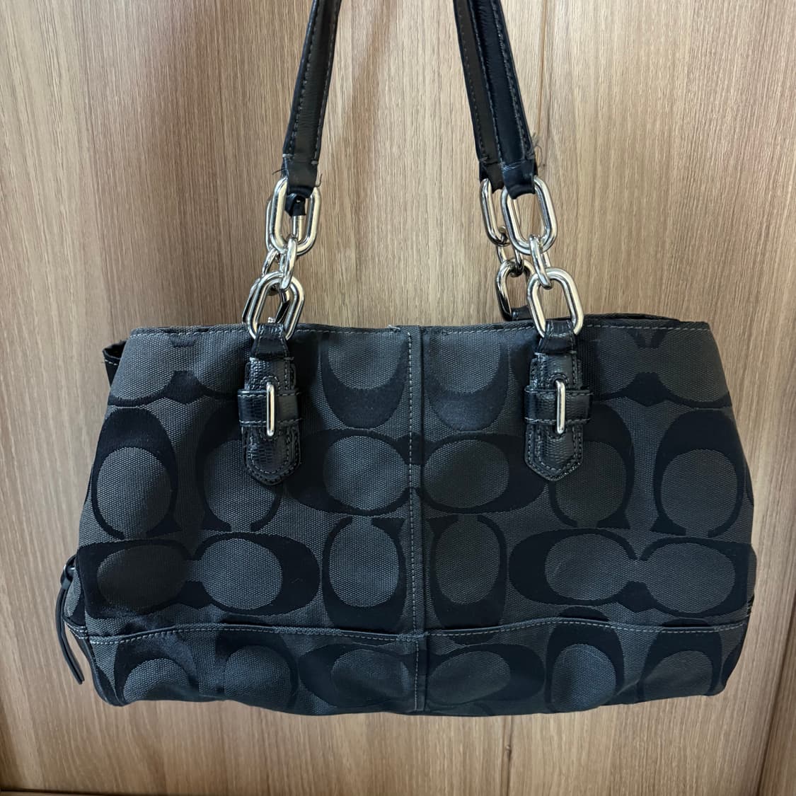 Coach 코치 시그니처 핸드백 상품이미지3