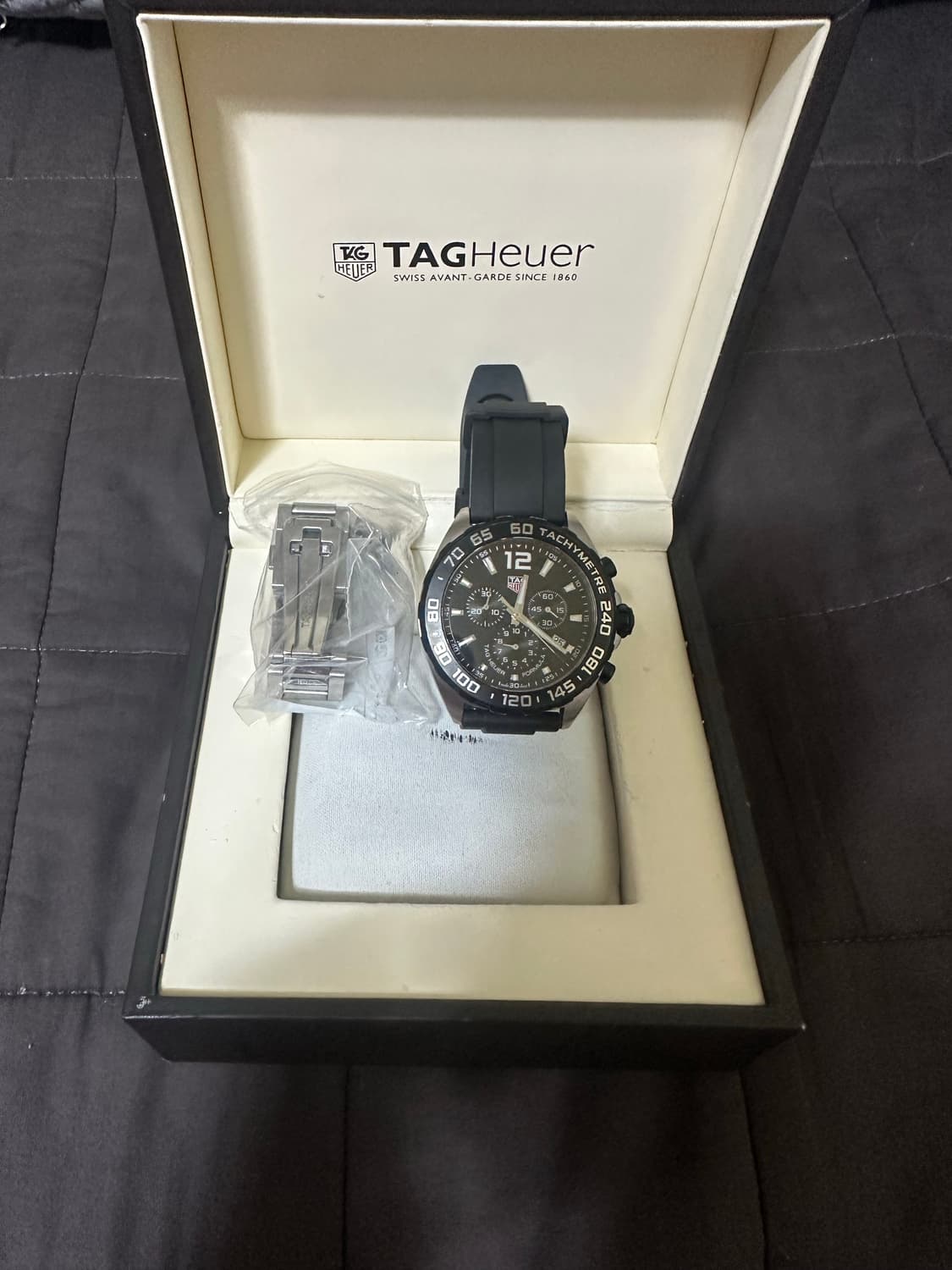 태그호이어 포뮬러1 쿼츠 크로노그래프 시계 상품이미지1