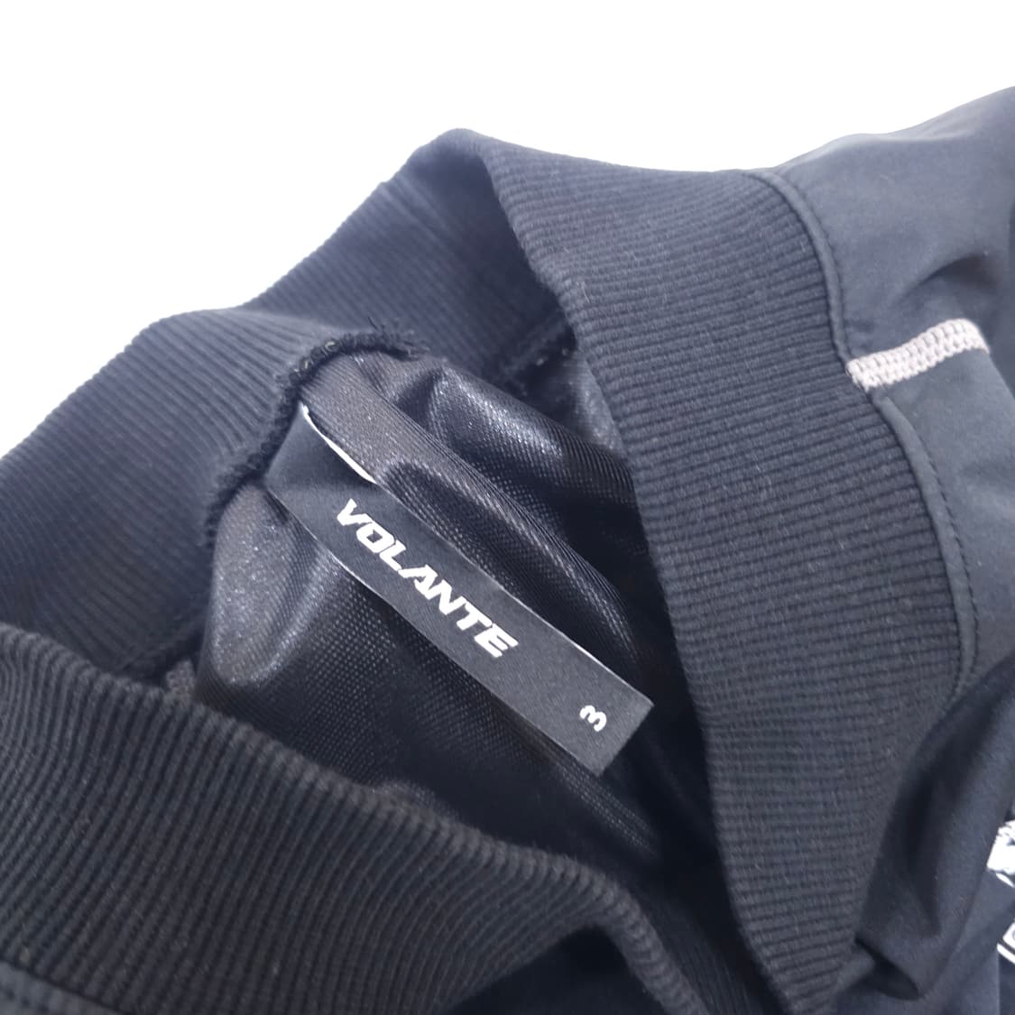 볼란테 모크넥 피스트 맨투맨 상품이미지4