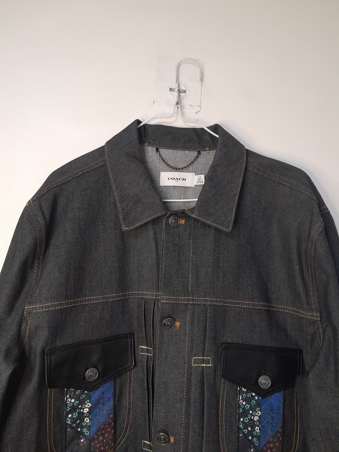 COACH 1941 가죽 패치워크 데님 트러커 54/110 상품이미지4