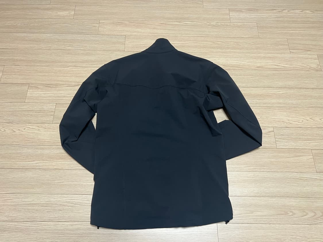 아크테릭스 감마 LT L사이즈 자수로고 상품이미지4