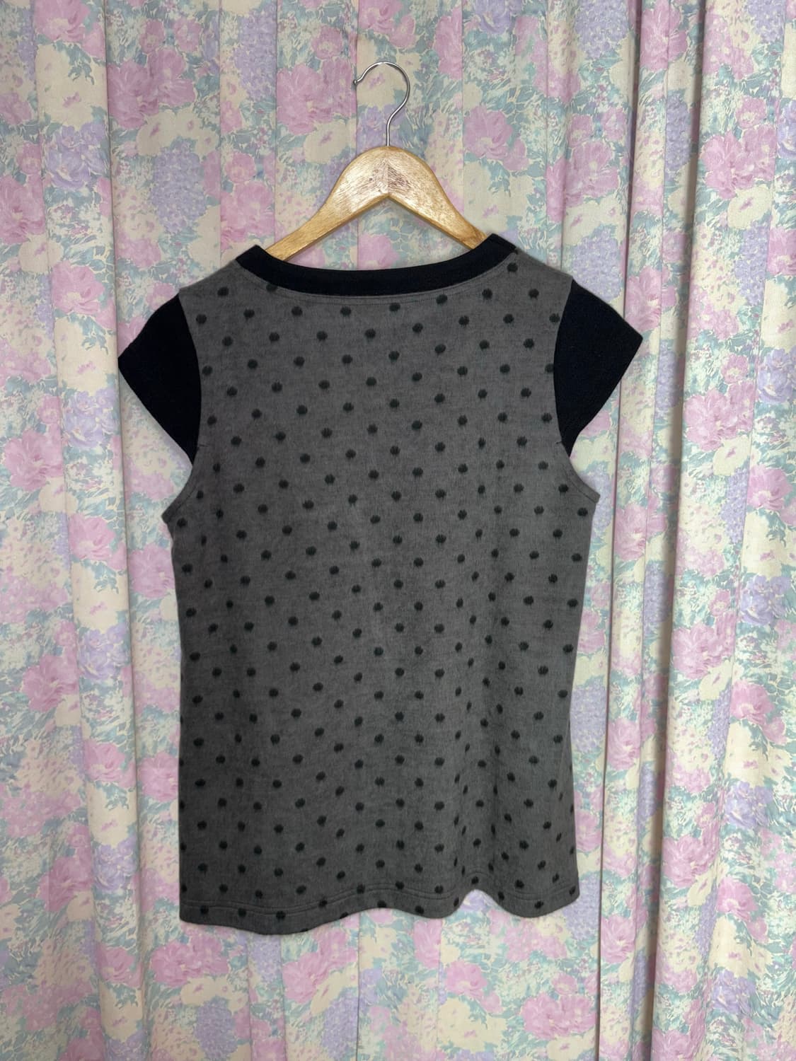 그레이 도트 반소매 니트 상품이미지8