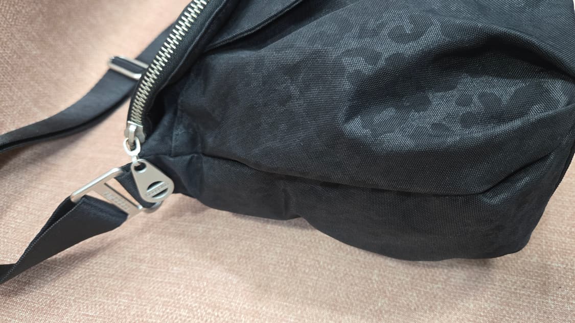 베가리니 대형 크로스바디 백 상품이미지3