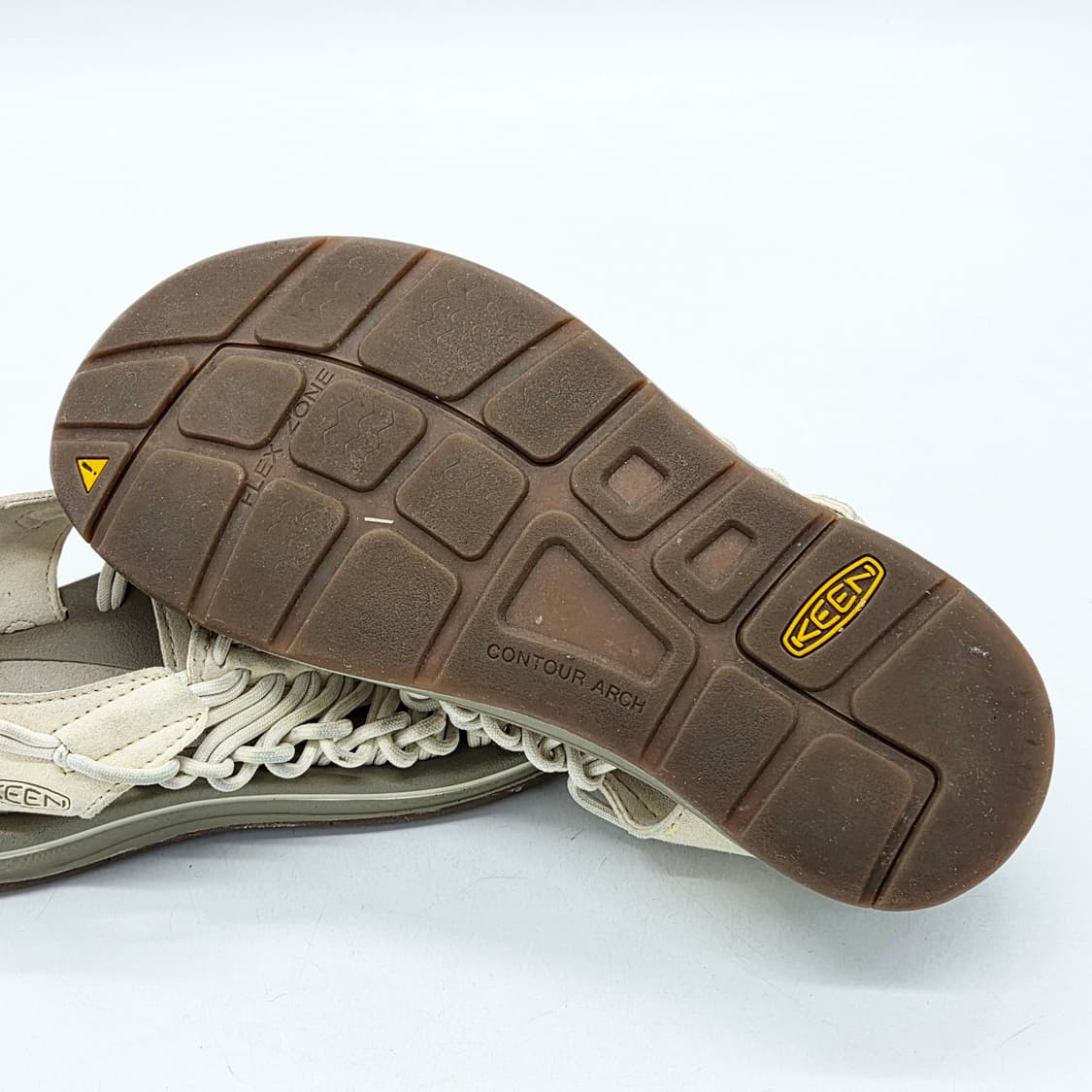 KEEN 킨 우먼스 유니크 샌들 화이트 캡 콘스타크 (245) 상품이미지3