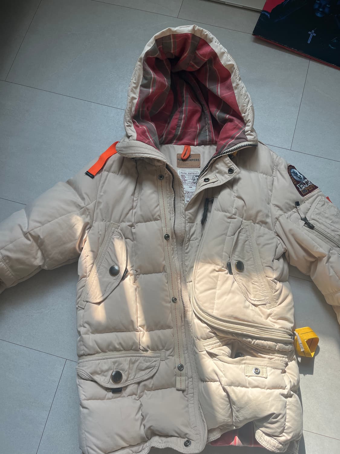 파라점퍼스 일본 한정판 코디악 패딩 판매합니다 상품이미지1