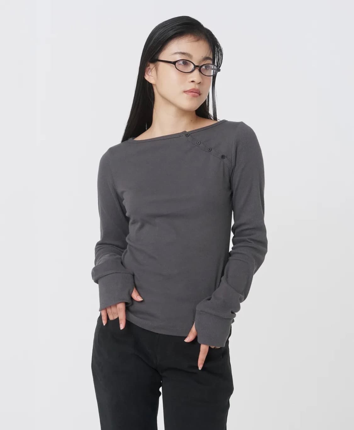 미세키서울 슬리브 차콜티 상품이미지1