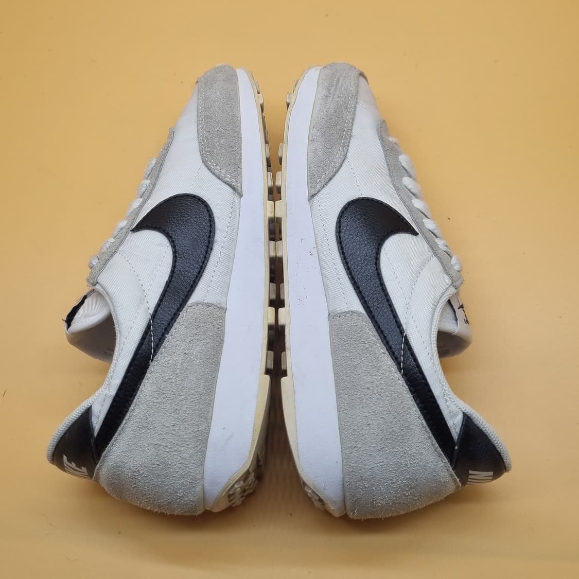 나이키 데이브레이크 흰/검 여성운동화230. 상품이미지5