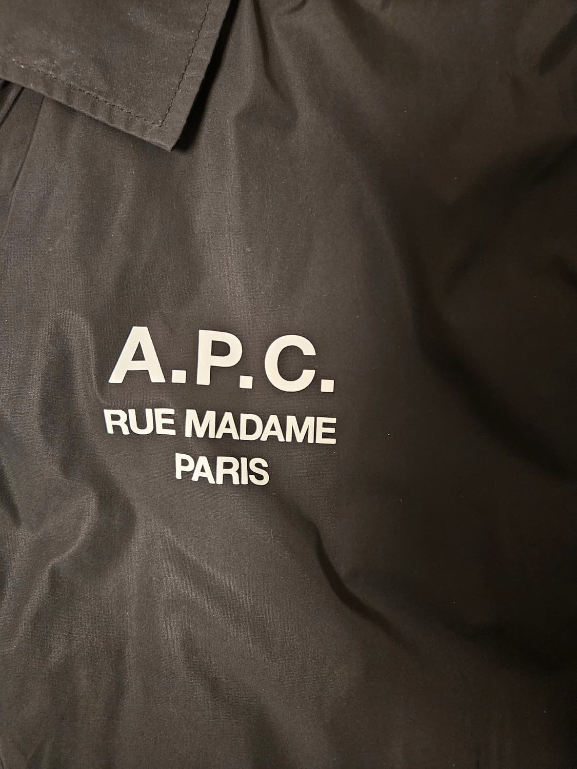 APC 한국 한정판 플리스 코치 자켓 XL 사이즈 판매합니다! 상품이미지2