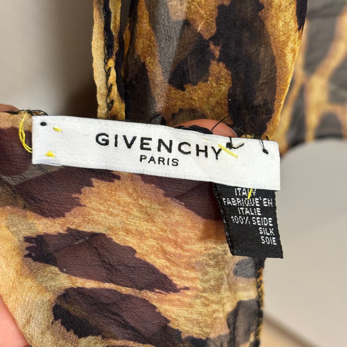 지방시 프로럴 프린트 실크 100% 스카프 상품이미지4