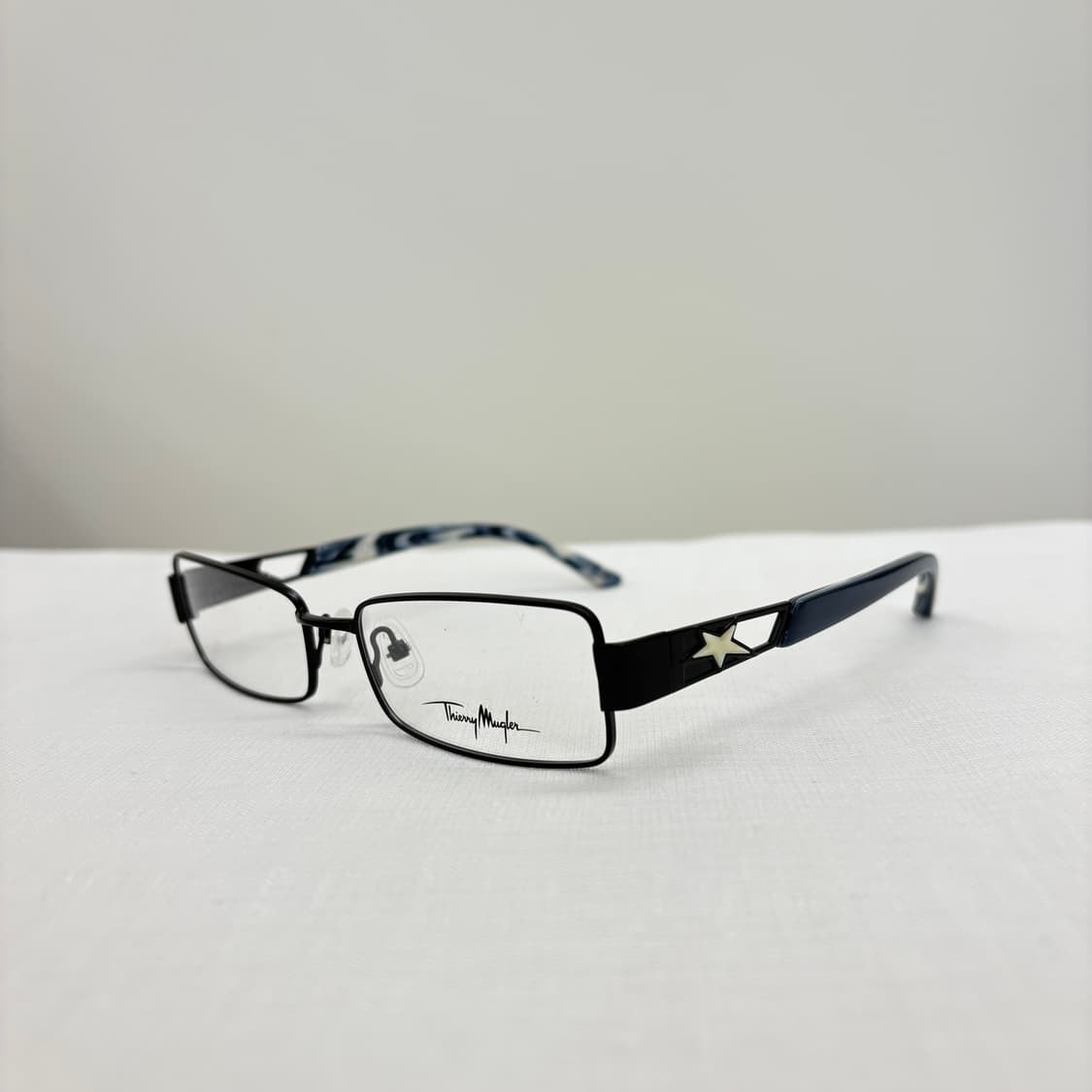 Mugler 티에리 뮈글러 블랙 스퀘어 빈티지안경 상품이미지1