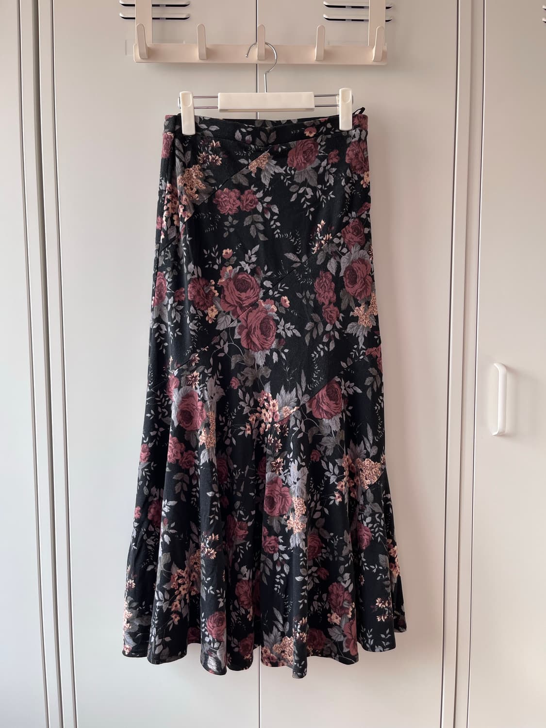 Vintage 장미꽃 플레어 롱스커트 상품이미지1