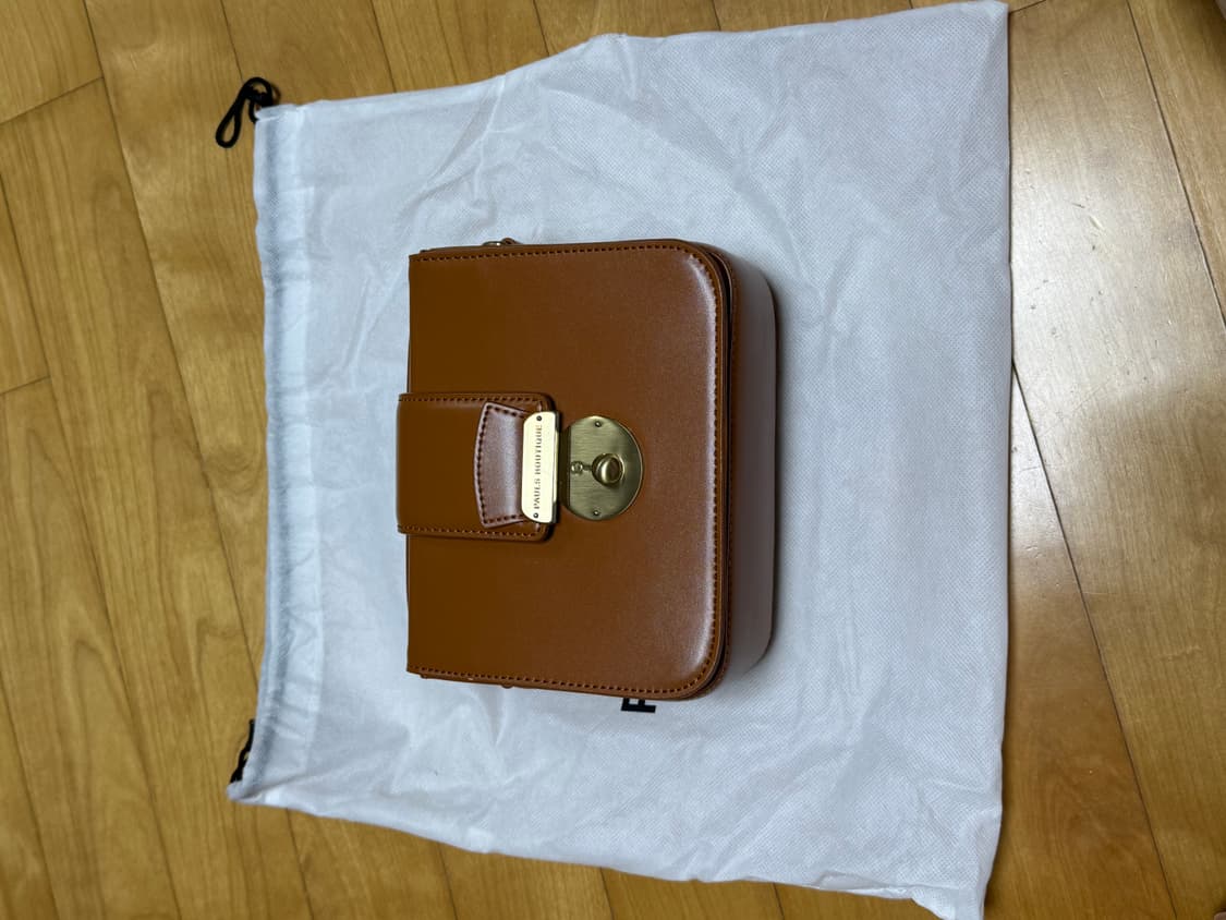 폴스부띠끄 가방 판매합니다 상품이미지6
