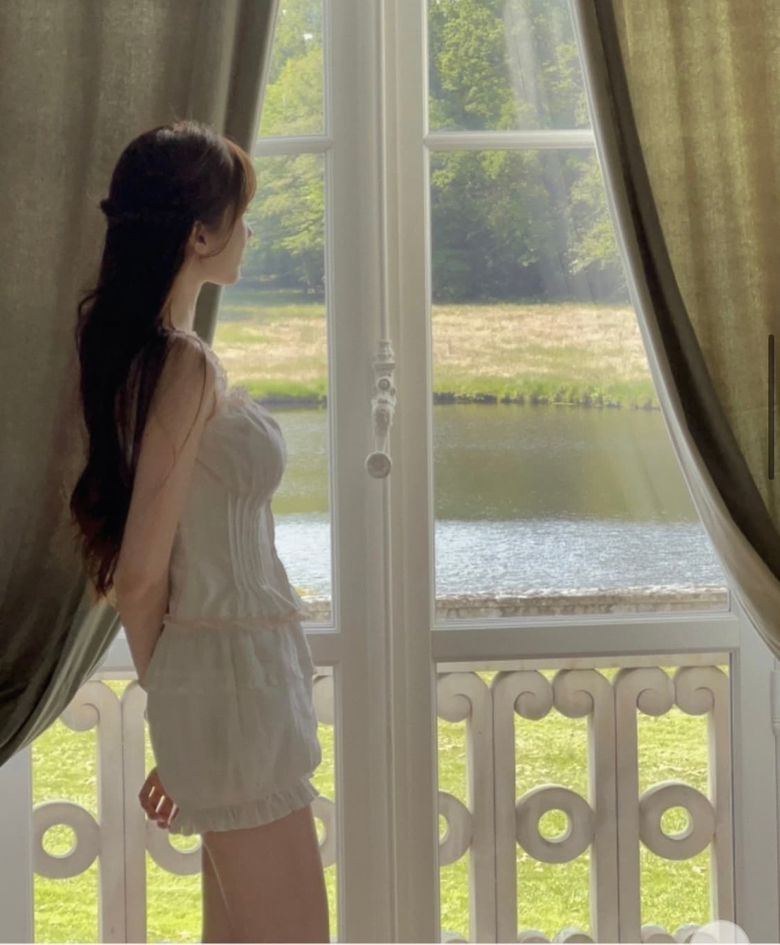 [라벨르블랑] 멜르 핀턱  슬리브리스 + 파자마 팬츠 상품이미지3