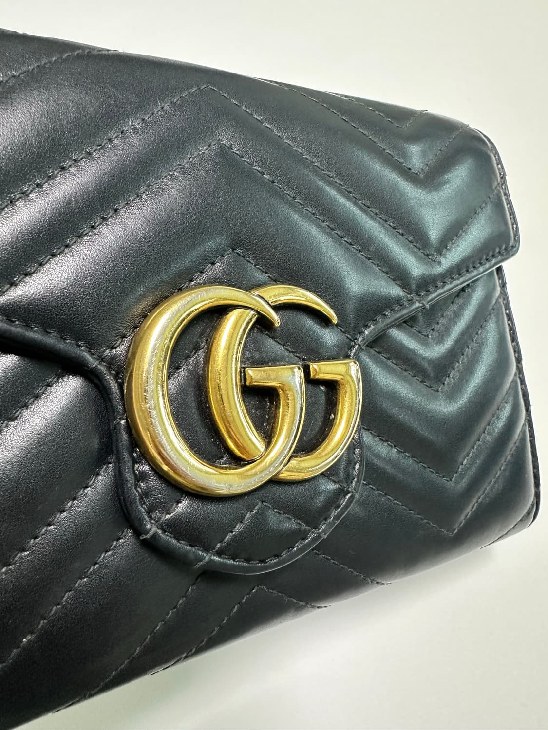 구찌 마몽트 마틀라세 체인백 블랙 상품이미지9