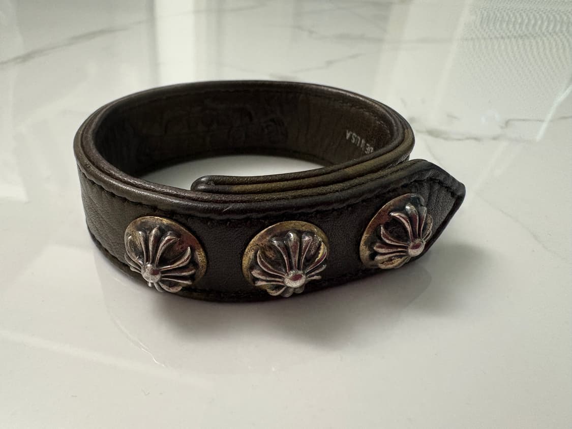 크롬하츠 3버튼 밀리터리 레더 팔찌 상품이미지1