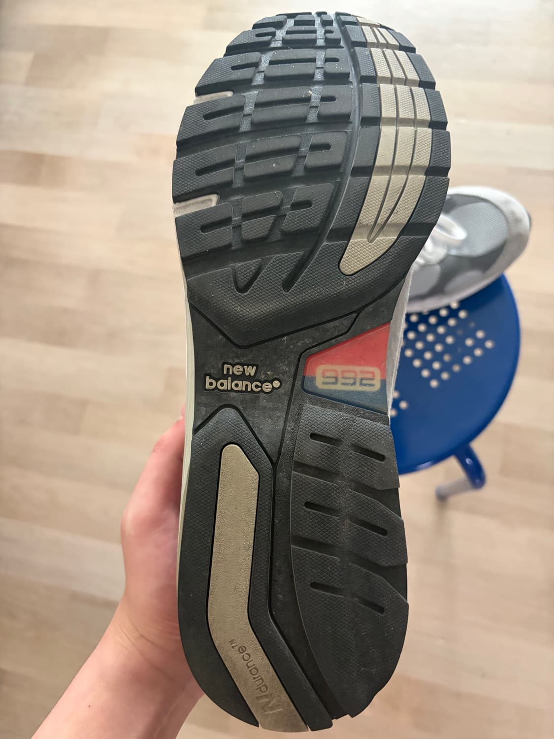 992 그레이 색상팝니다 310사이즈 상품이미지9