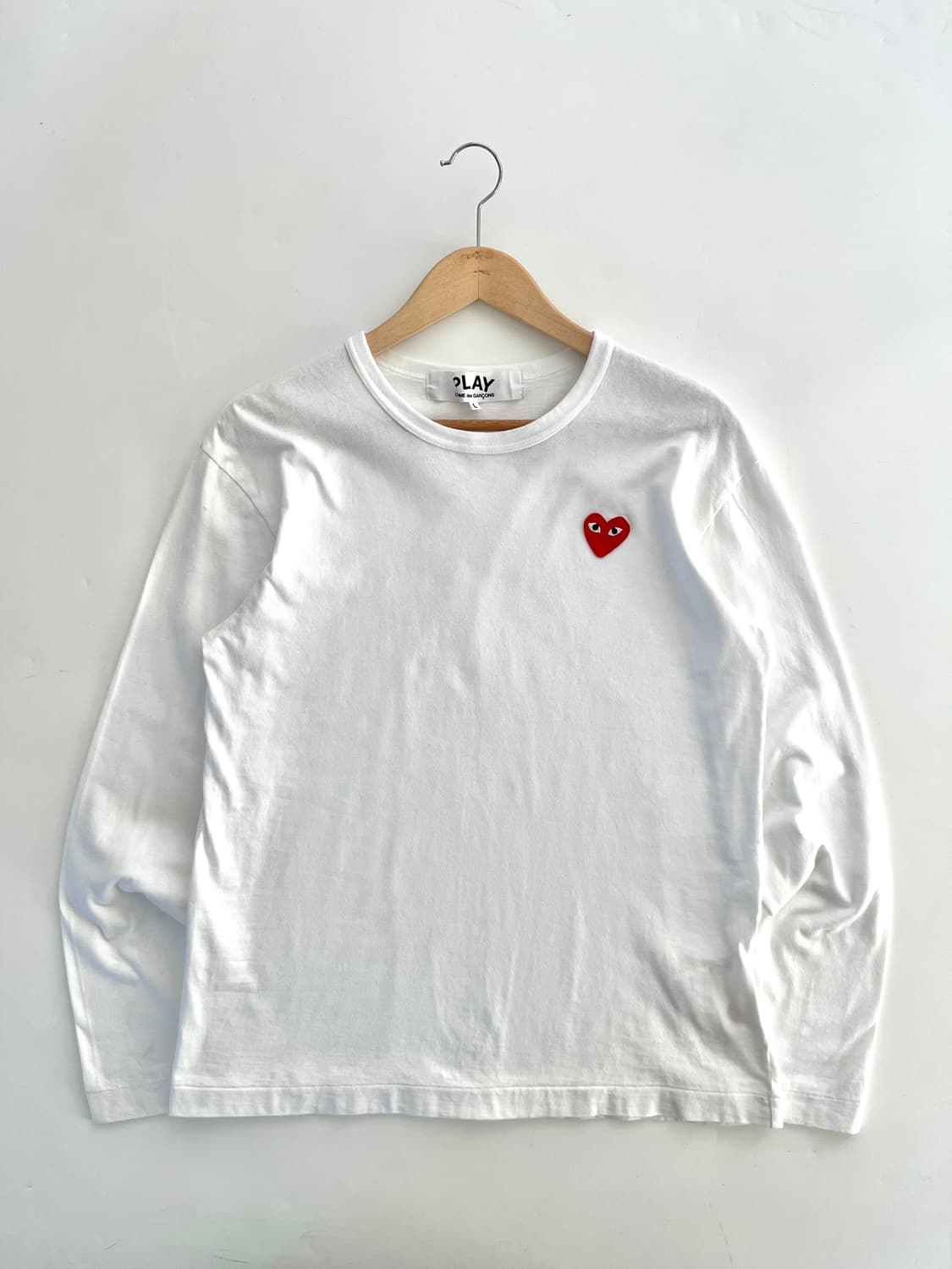 COMMEdesGARCONS 꼼데가르송 플레이 와펜 롱슬리브 상품이미지3