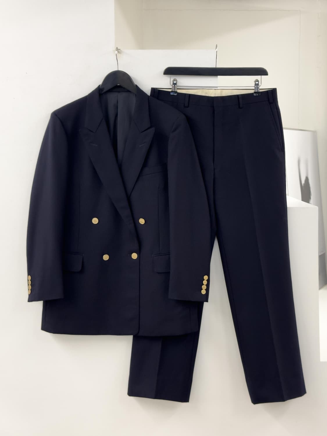버버리 네이비 금장 수트 상품이미지2