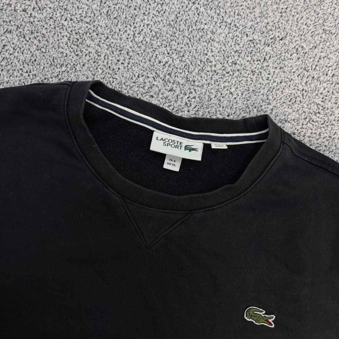 FR 6 라코스테 스몰로고 블랙 맨투맨 0303J 상품이미지2