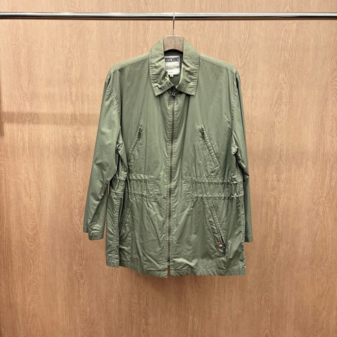 모스키노 진스 미디 집업 자켓 사이드 지퍼 포켓 안감 메쉬 디테일 카키 상품이미지2