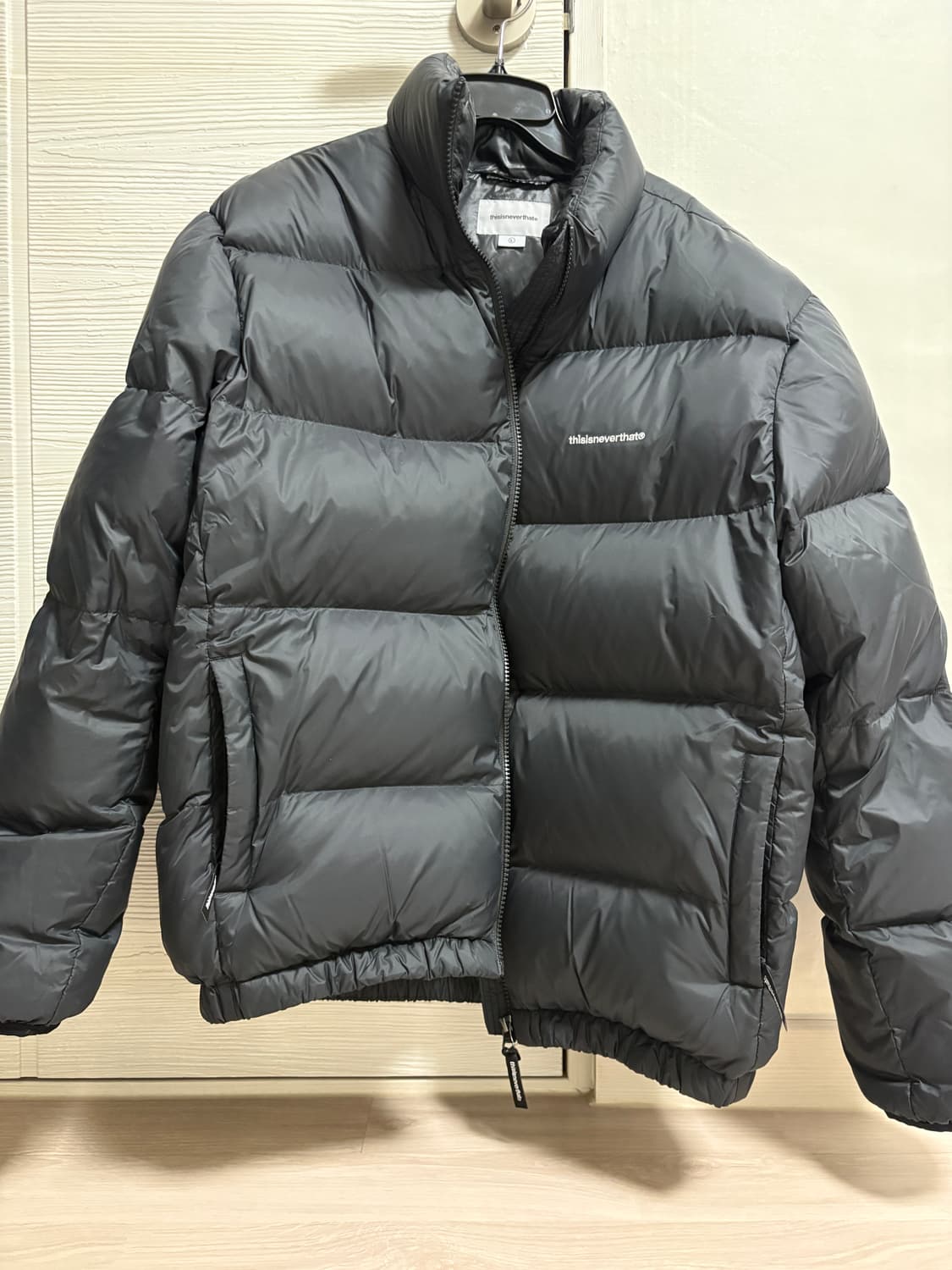 디스이즈네버뎃 퍼텍스 T 다운 L 사이즈 상품이미지1