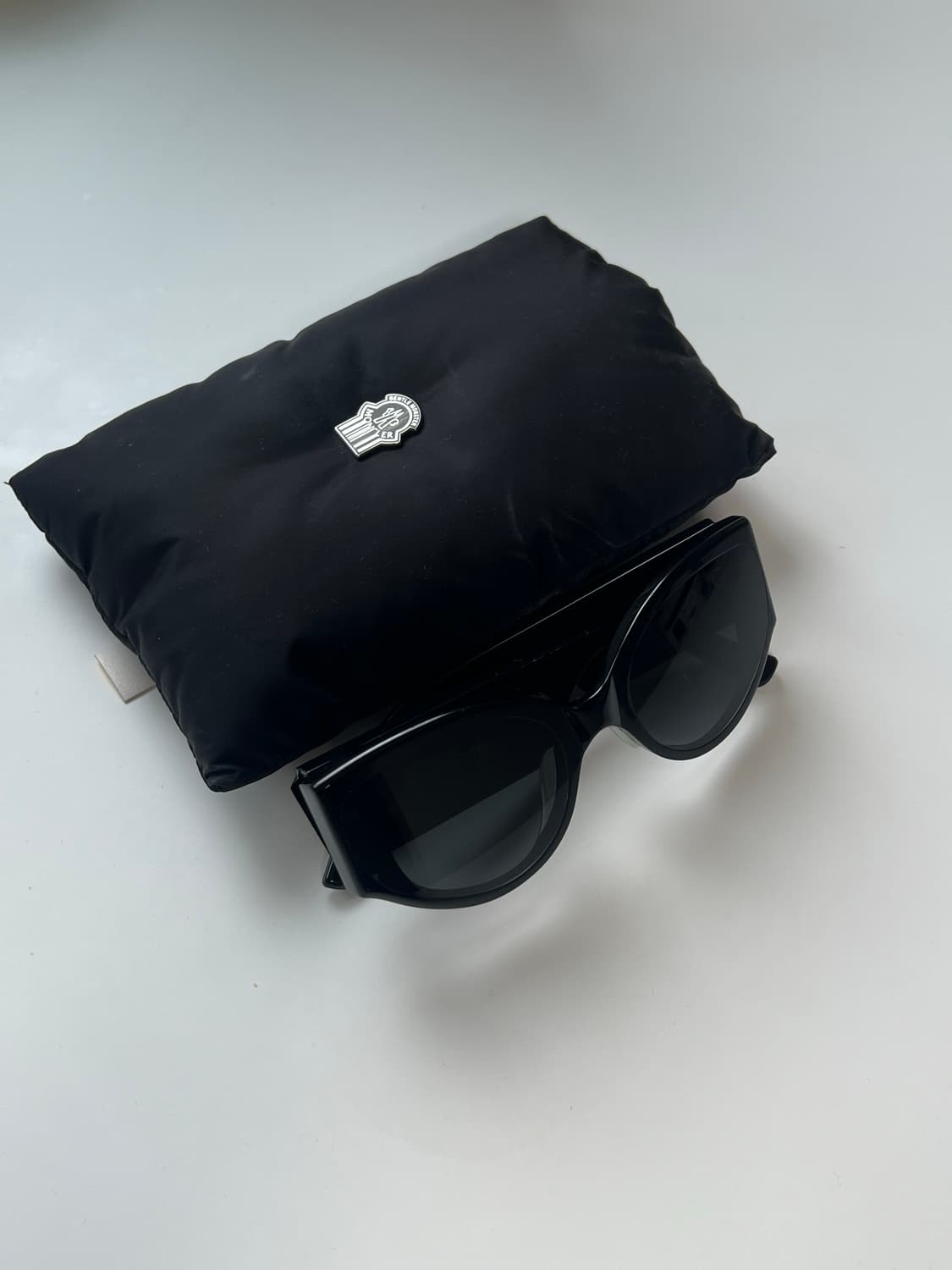 젠틀몬스터 Moncler LCD 스와이프 선글라스 상품이미지1