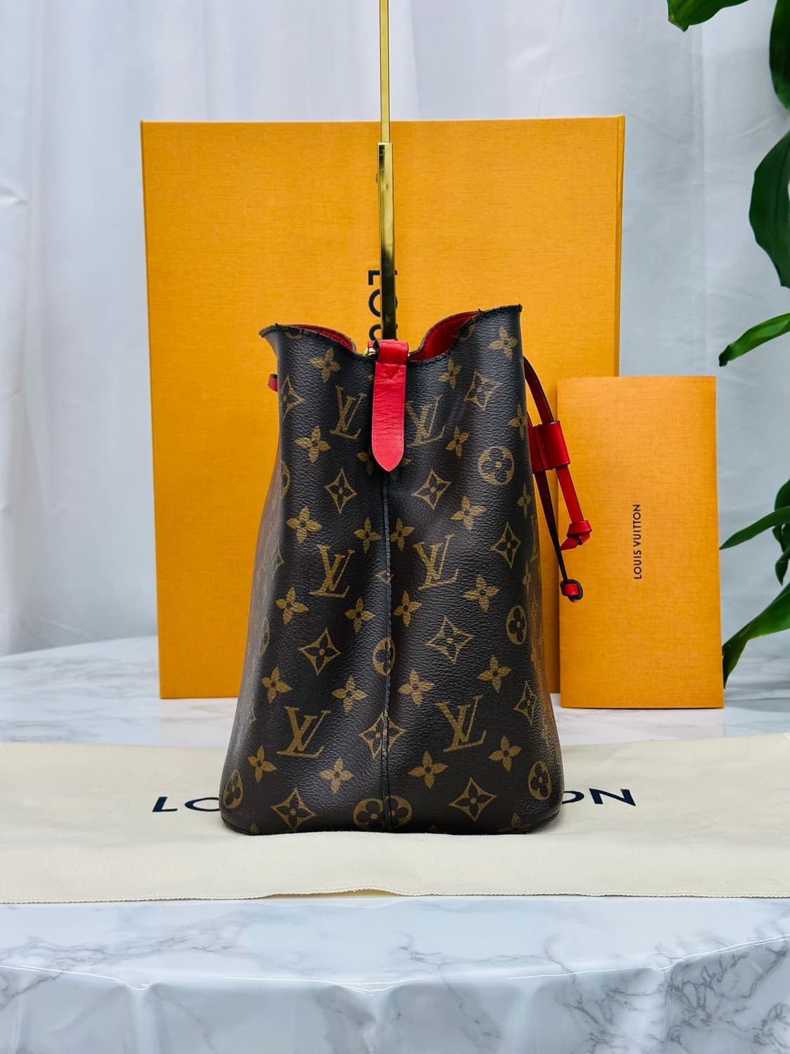 [정품] 루이비통 네오노에 모노그램 레드 MM  M44021 상품이미지6