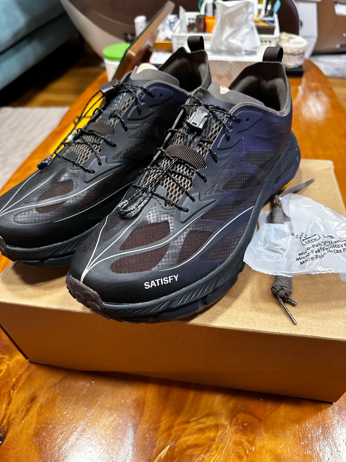 호카 x 새티스파이 마파테 트레일 커피 컬러 (300) 상품이미지1