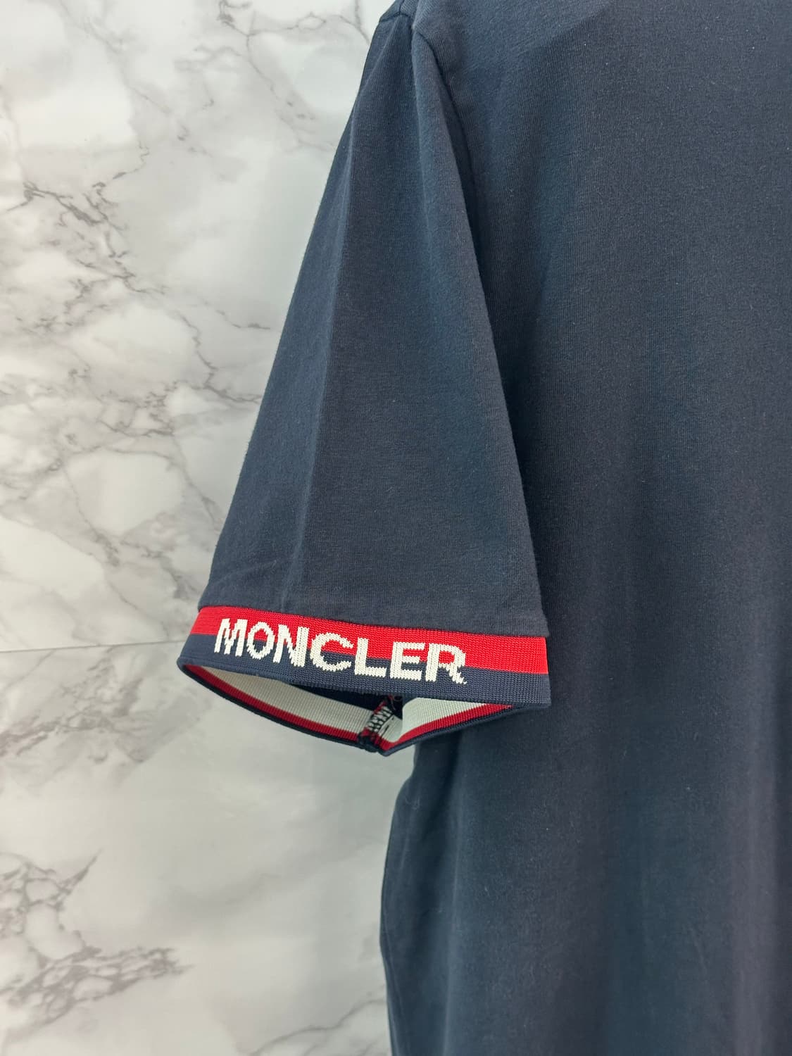 (2XL) 몽클레어 로고 밴딩 티셔츠 상품이미지3