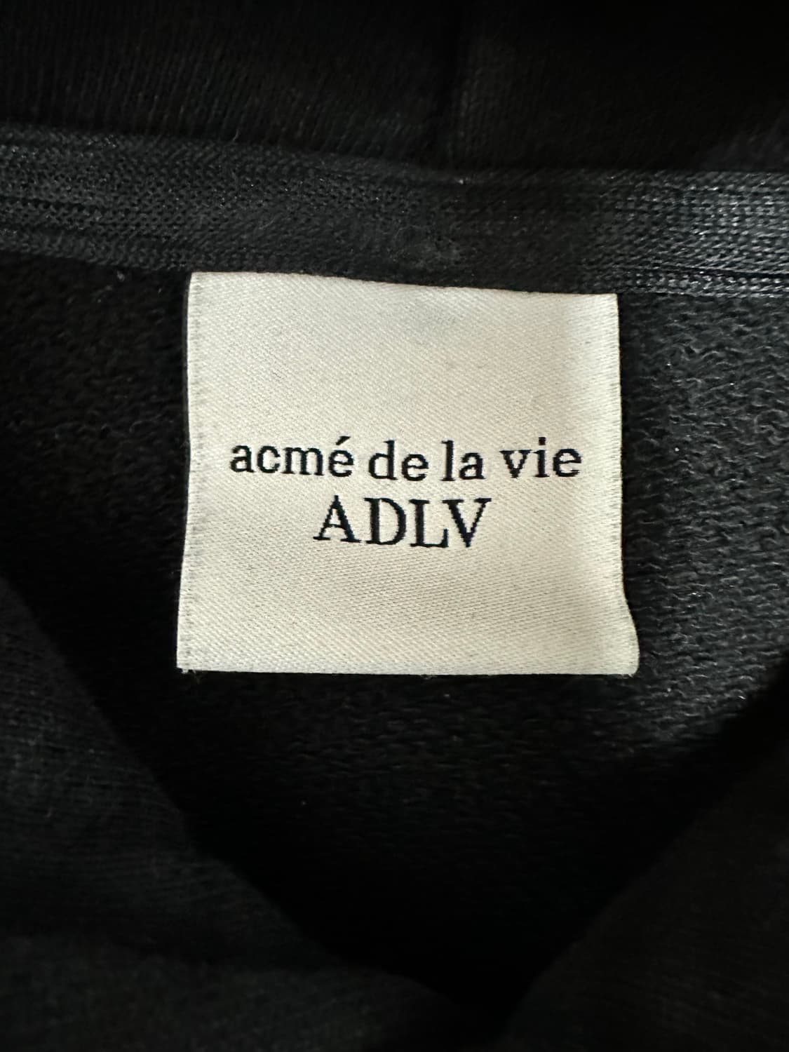 ADLV 아크메드라비 블랙 후드티 상품이미지6