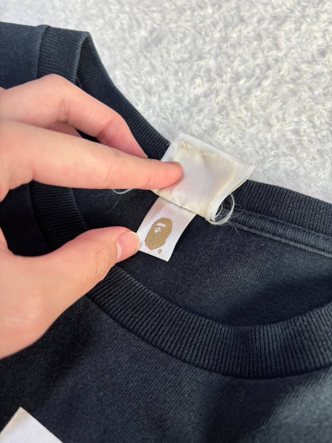 [예약중] 베이프 카모 로고 반팔 m사이즈 상품이미지9