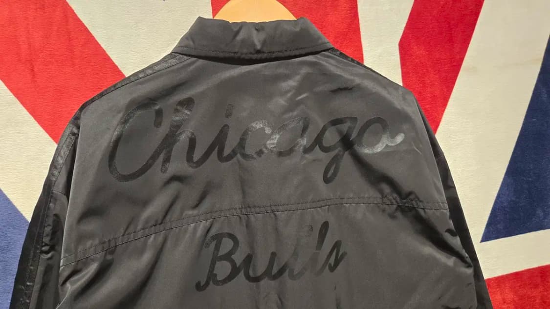 [여성FREE] 엔비에이 시카고불스 코치자켓 상품이미지5