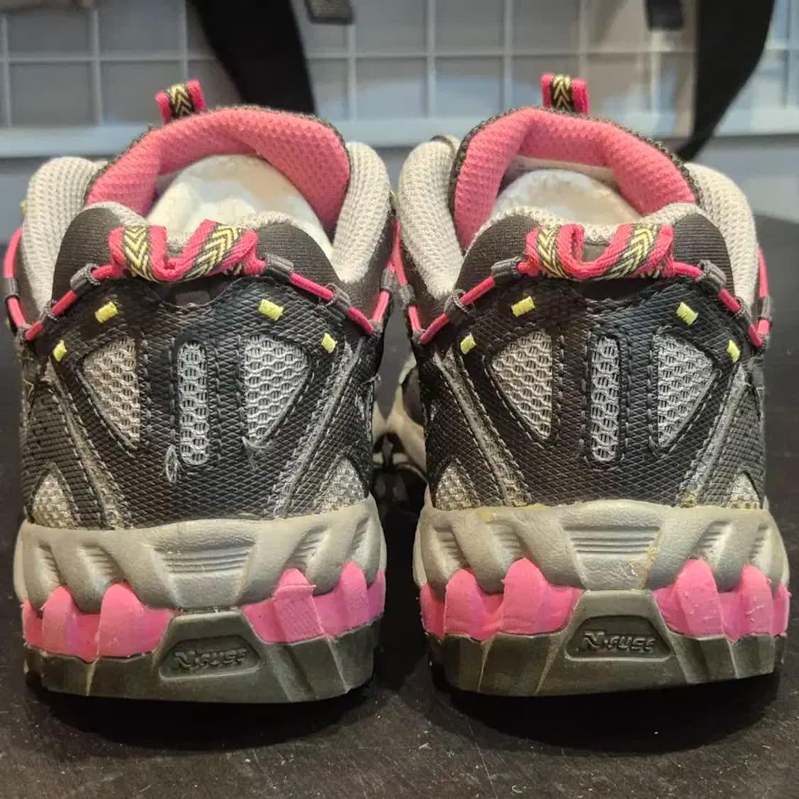 [230mm] 뉴발란스 610 고어텍스 트레킹화 / 등 상품이미지6