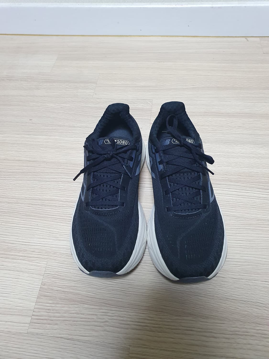 뉴발란스 1080 v14 운동화 265 상품이미지3