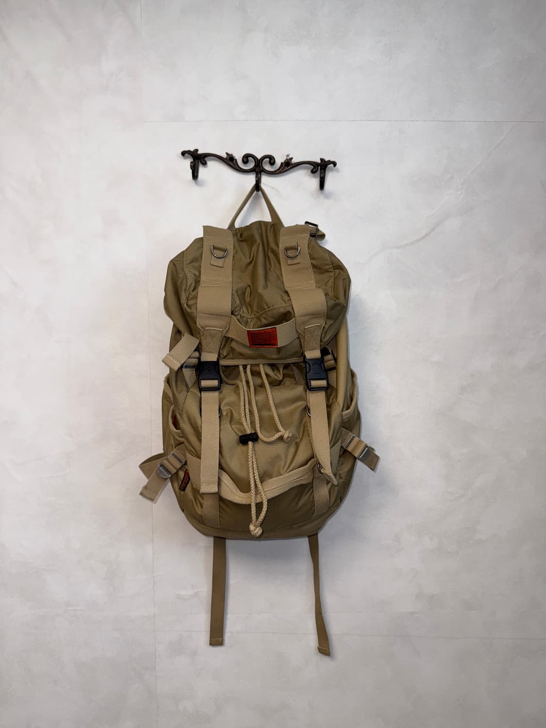 Lifeguard beige safari multi pocket 백팩 상품이미지1