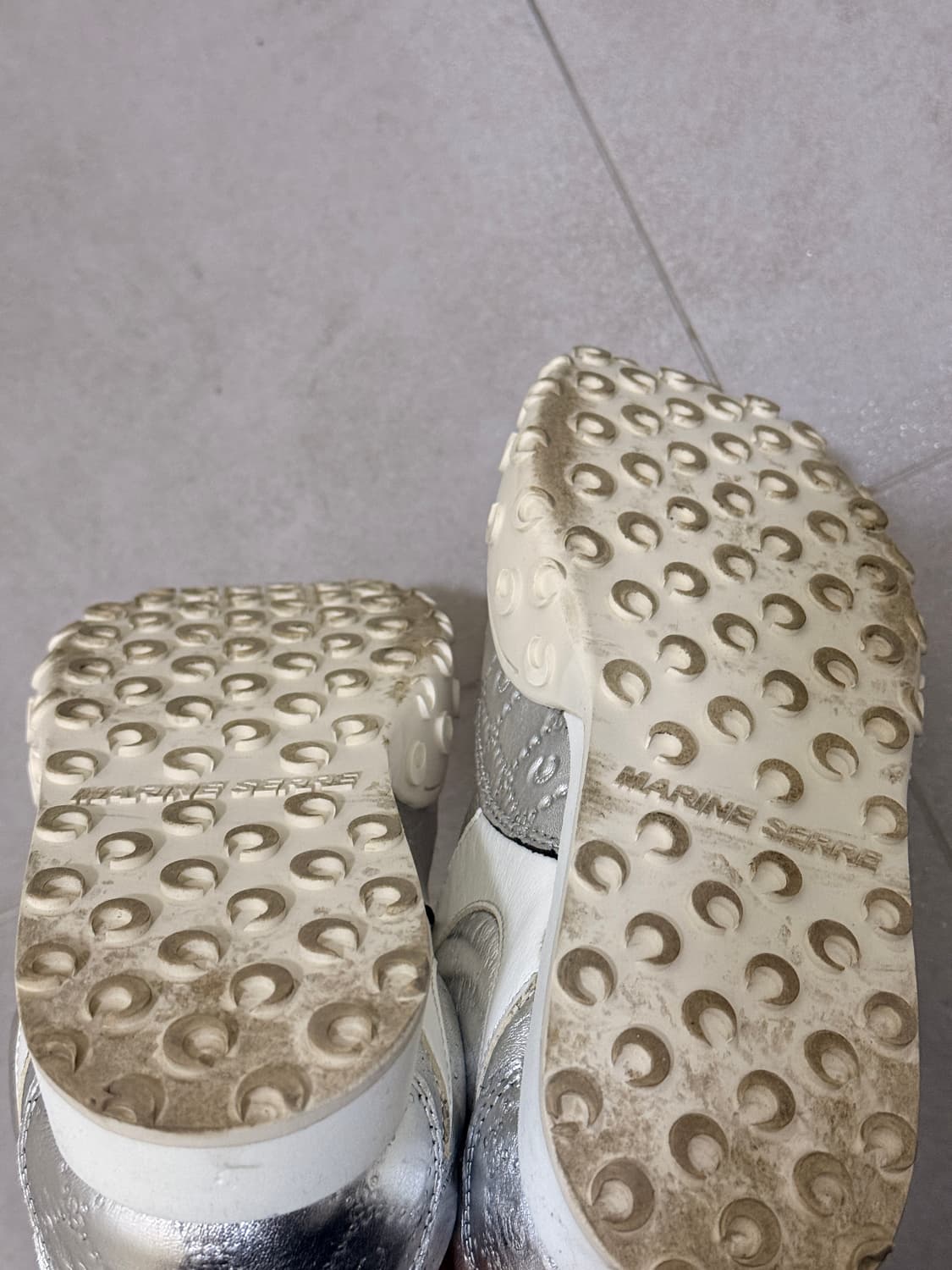 Marine Serre 마린세르 실버 스니커즈 41 상품이미지4