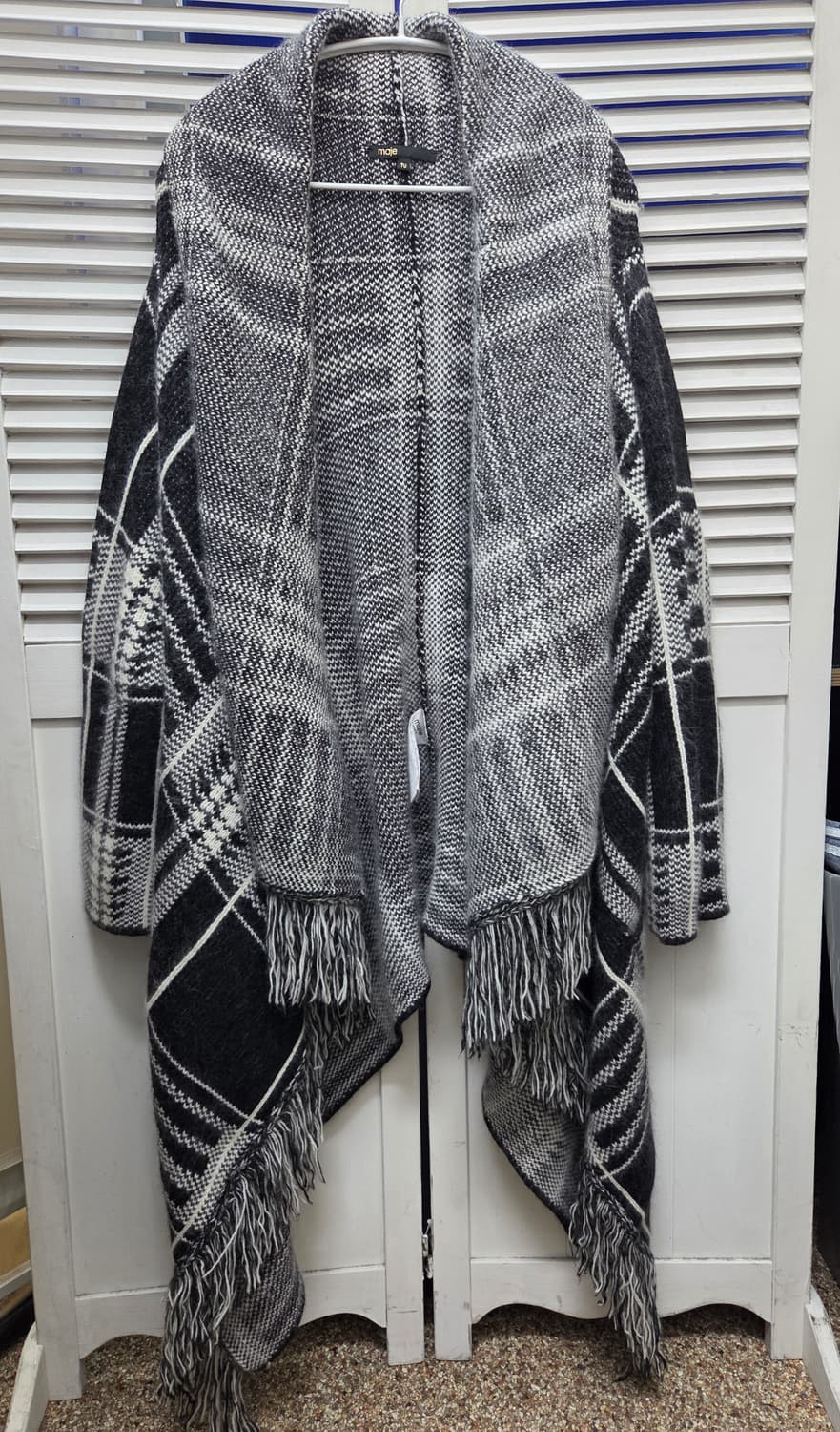 마쥬 울 판초 코트 상품이미지1