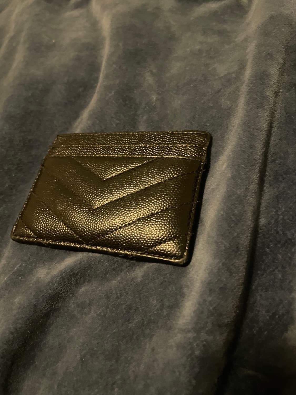 입생로랑 카드홀더 골드&블랙 상품이미지4