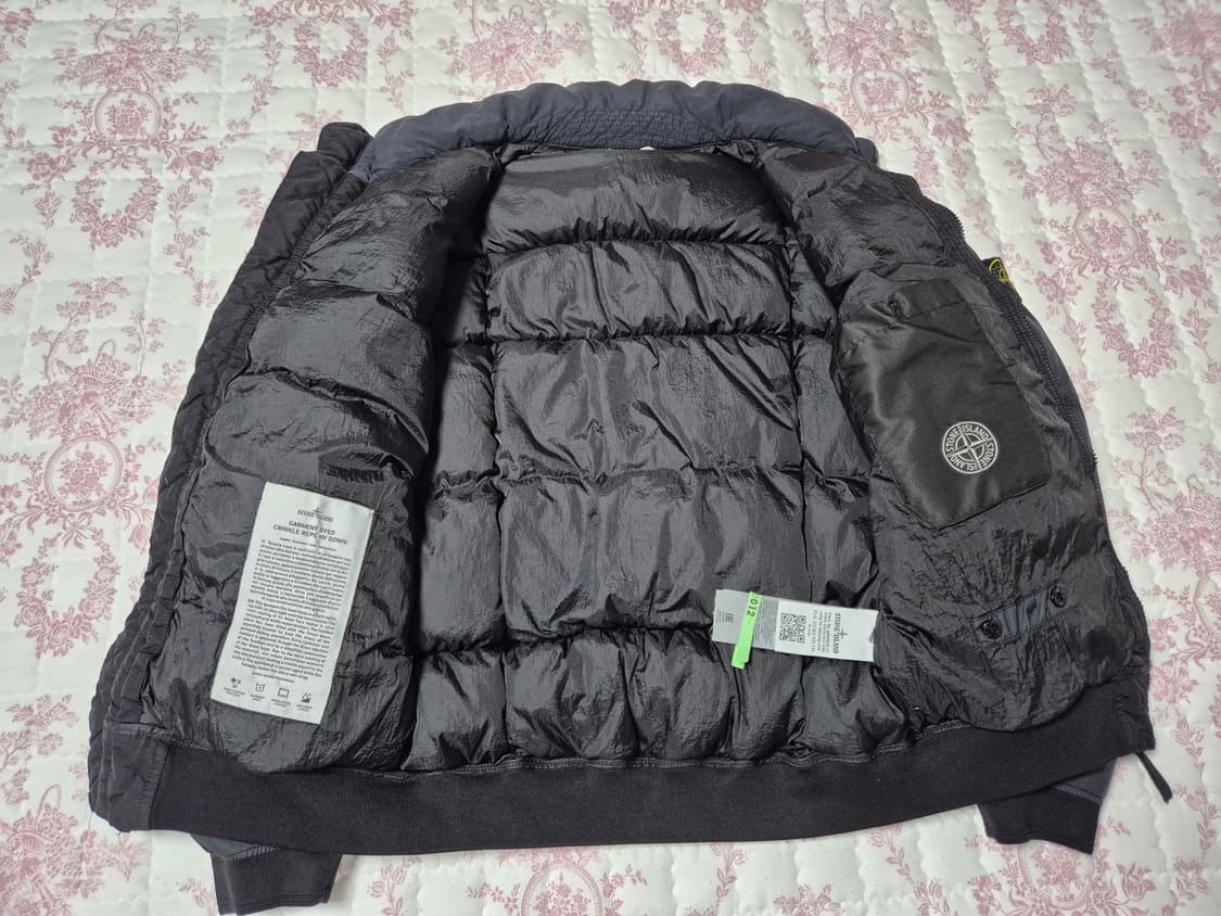 정품 스톤아일랜드 크링클랩스 패딩 95-M 블랙 상품이미지2