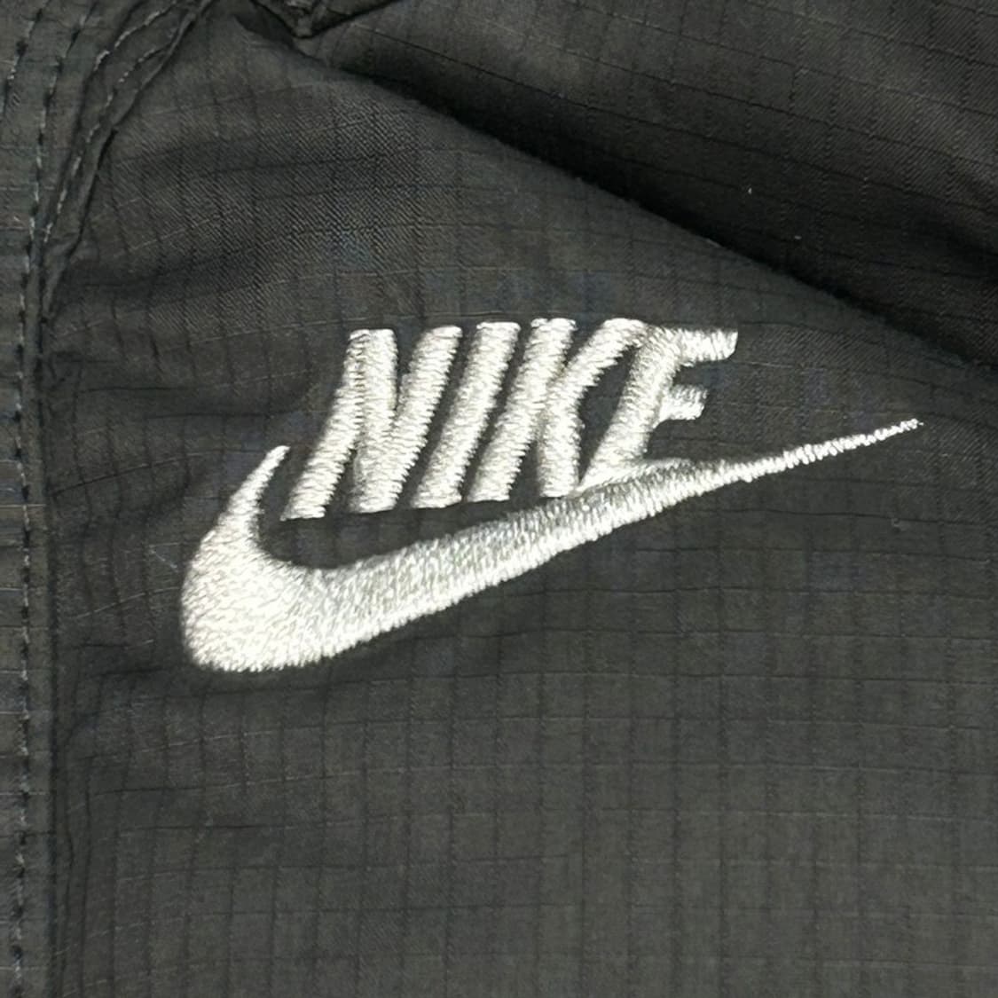 나이키 여성용 후드 퍼  덕다운 패딩 S 상품이미지2