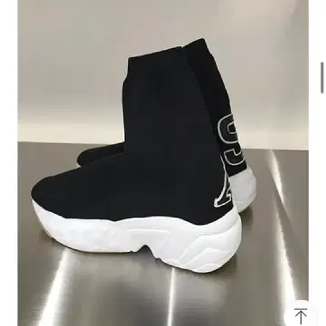 [42] 아크네 스튜디오 삭스 러너 락어웨이 솔 로고 부츠 블랙 상품이미지3