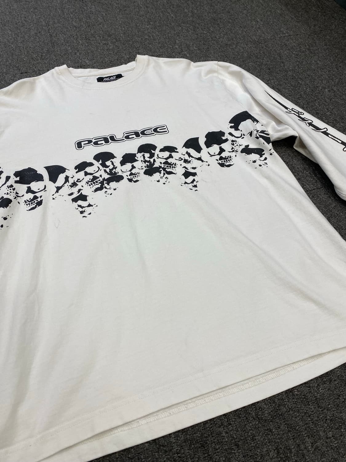Palace 팔라스 데스노트 롱슬리브 상품이미지4