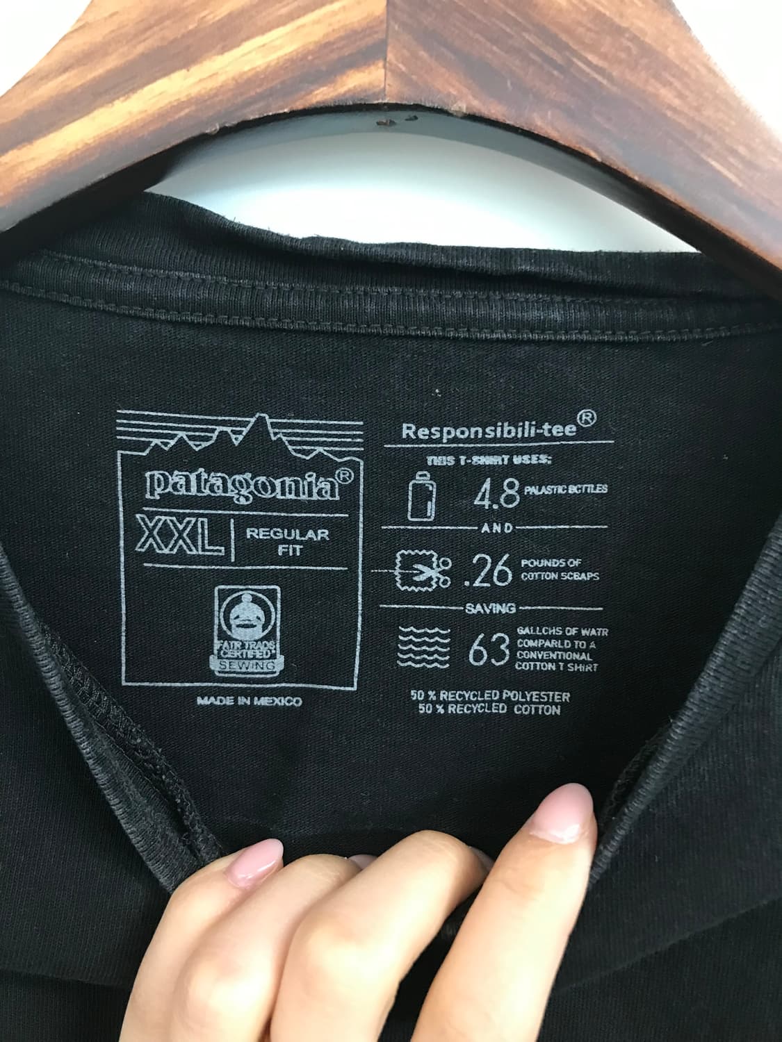 파타고니아 백로고 블랙 반팔 티셔츠 상품이미지8